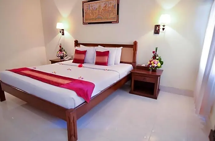 アネカ ロビナ ヴィラズ＆スパ ロヴィーナ